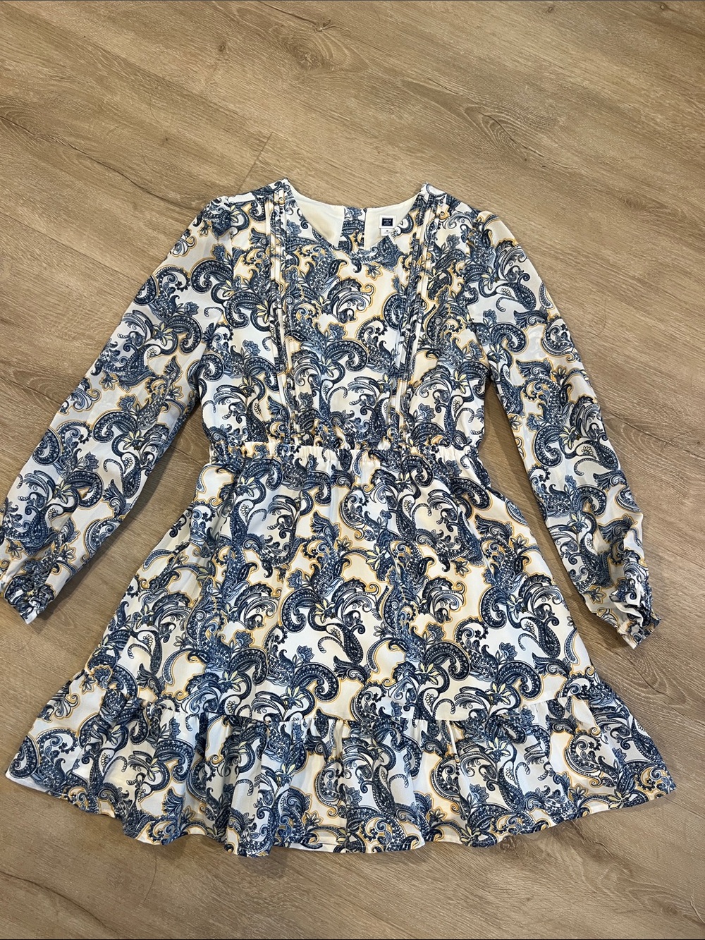 Janie and Jack Blue and Cream Paisley Long Sleeve Dress Size 8